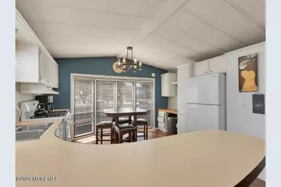66 Shorehaven, Hazlet Township, NJ 07730 - Photo 6
