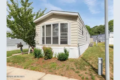 66 Shorehaven, Hazlet Township, NJ 07730 - Photo 20