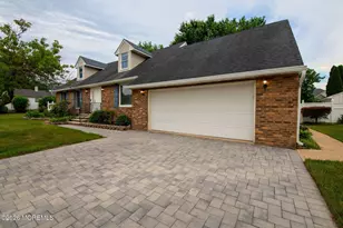 99 Anderson Ave, Monroe Township, NJ 08831 - Photo 2