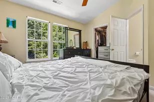22 New Castle St, Farmingdale, NJ 07727 - Photo 18