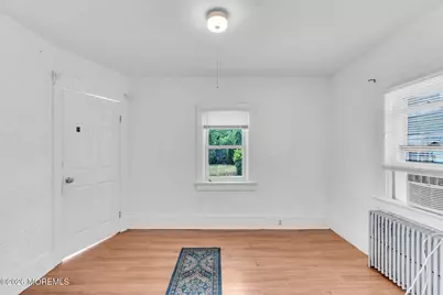 60 Conover Street, Freehold, NJ 07728 - Photo 4