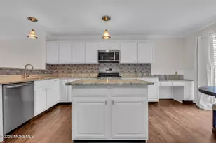 11 S Manor Ct, Wall Township, NJ 07719 - Photo 14