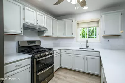 75 Chesterfield Lane, Toms River Township, NJ 08757 - Photo 12