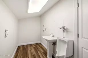 1370 Red Oak Dr, Lakewood, NJ 08701 - Photo 16