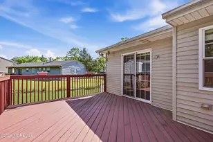 1370 Red Oak Dr, Lakewood, NJ 08701 - Photo 34