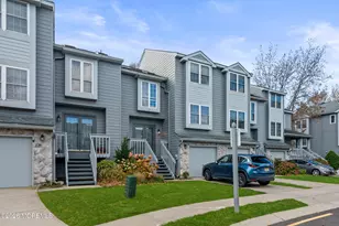 241 Schooner Cir, Neptune Township, NJ 07753 - Photo 4