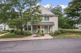 201 Paddington Ct, Manalapan Township, NJ 07726 - Photo 2