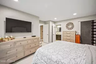 201 Paddington Ct, Manalapan Township, NJ 07726 - Photo 14