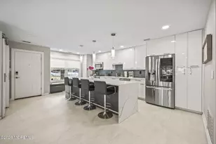 201 Paddington Ct, Manalapan Township, NJ 07726 - Photo 6