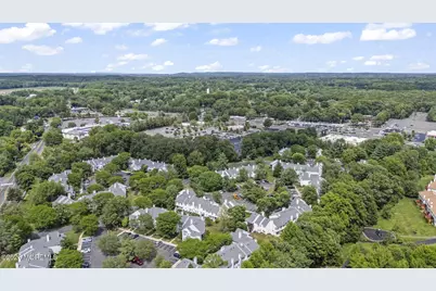 201 Paddington Court, Manalapan Township, NJ 07726 - Photo 42