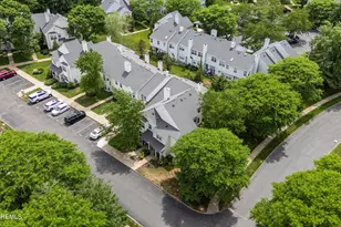 201 Paddington Ct, Manalapan Township, NJ 07726 - Photo 34