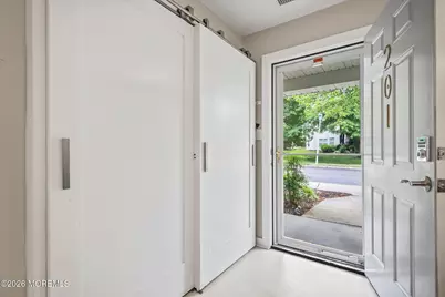 201 Paddington Court, Manalapan Township, NJ 07726 - Photo 4