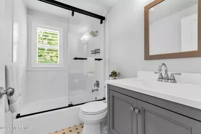 527 Prospect Avenue, Neptune Township, NJ 07753 - Photo 28