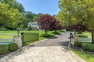 9 Withers Ln, Atlantic Highlands, NJ 07716 - Photo 6
