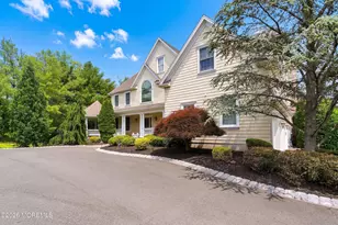24 Garryford Dr, Middletown, NJ 07748 - Photo 4