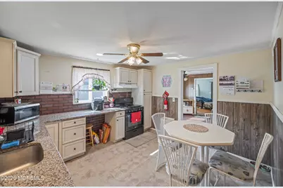 213 Manapaqua Avenue, Lakehurst, NJ 08733 - Photo 10