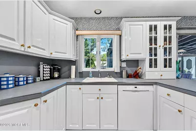 29 Ormont Lane, Aberdeen Township, NJ 07747 - Photo 6