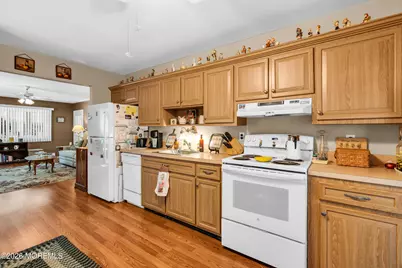 33 Maryland Avenue #A, Whiting, NJ 08759 - Photo 6