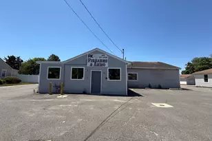 63 E Bay Ave, Manahawkin, NJ 08050 - Photo 1