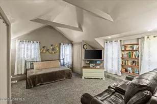 73 2nd St, Keyport, NJ 07735 - Photo 12