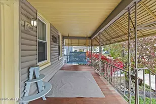 73 2nd St, Keyport, NJ 07735 - Photo 4