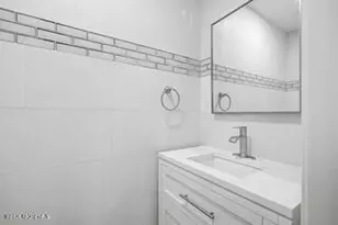 802 Brokaw Ct, Bridgewater, NJ 08807 - Photo 18