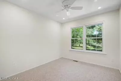 802 Brokaw Court, Bridgewater, NJ 08807 - Photo 8