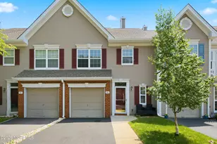 804 Carnaby Ln, Toms River Township, NJ 08753 - Photo 2