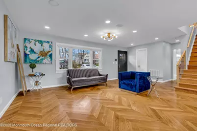 522 W Lincoln Avenue, Oakhurst, NJ 07755 - Photo 4