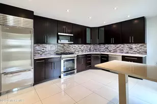 35 Woodpecker Way, Marlboro Township, NJ 07746 - Photo 8