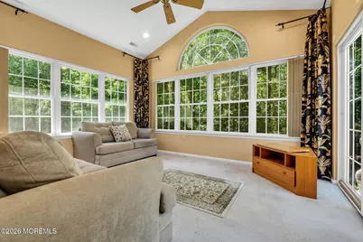 32 Shadow Creek Court, Jackson, NJ 08527 - Photo 14