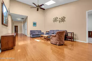 32 Shadow Creek Ct, Jackson, NJ 08527 - Photo 12