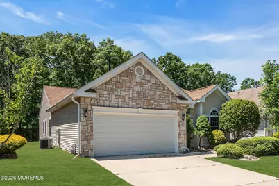 32 Shadow Creek Court, Jackson, NJ 08527 - Photo 2