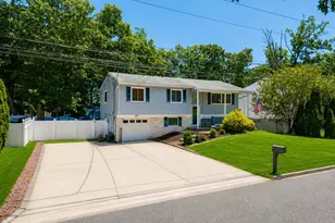 47 Jennifer Dr, Howell Township, NJ 07731 - Photo 2