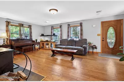 322 Kent Road, Howell Township, NJ 07731 - Photo 8
