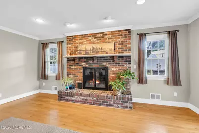 375 Oak Hill Road, Red Bank, NJ 07701 - Photo 20