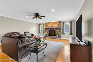 375 Oak Hill Rd, Red Bank, NJ 07701 - Photo 18
