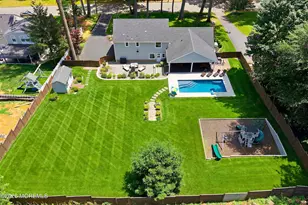25 Crane Ct, Middletown, NJ 07748 - Photo 60
