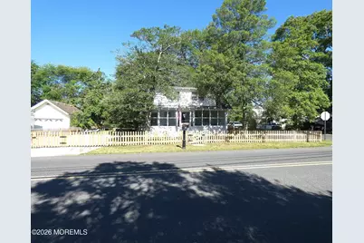 220 Garfield Avenue, Toms River Township, NJ 08753 - Photo 2