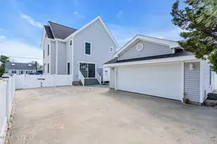 233 N 7th St, Surf City, NJ 08008 - Photo 2