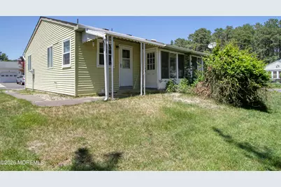 108 Sunset Road, Whiting, NJ 08759 - Photo 16