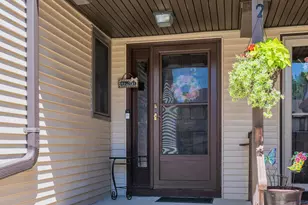 192 Longwood Dr, Manalapan Township, NJ 07726 - Photo 2