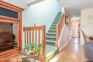 192 Longwood Dr, Manalapan Township, NJ 07726 - Photo 12