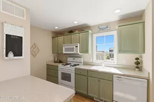 502 Amber St, Beach Haven, NJ 08008 - Photo 32
