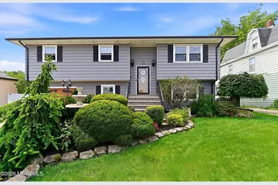 16 E Pleasant Avenue, Sewaren, NJ 07077 - Photo 1