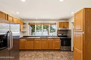 2627 Ridgeway Rd, Manchester Township, NJ 08759 - Photo 10