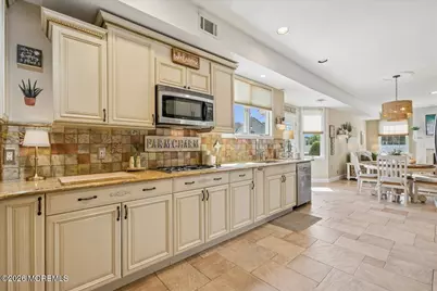6 Bray Hollow Court, Freehold, NJ 07728 - Photo 16