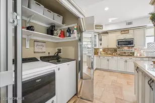 6 Bray Hollow Ct, Freehold, NJ 07728 - Photo 20