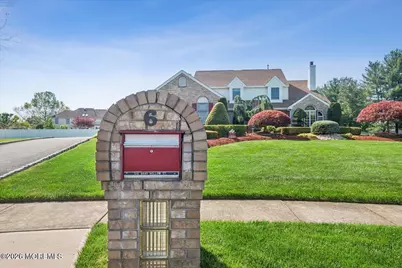 6 Bray Hollow Court, Freehold, NJ 07728 - Photo 2