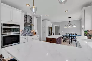 3 Chestnut Hill Dr, Manalapan Township, NJ 07726 - Photo 14